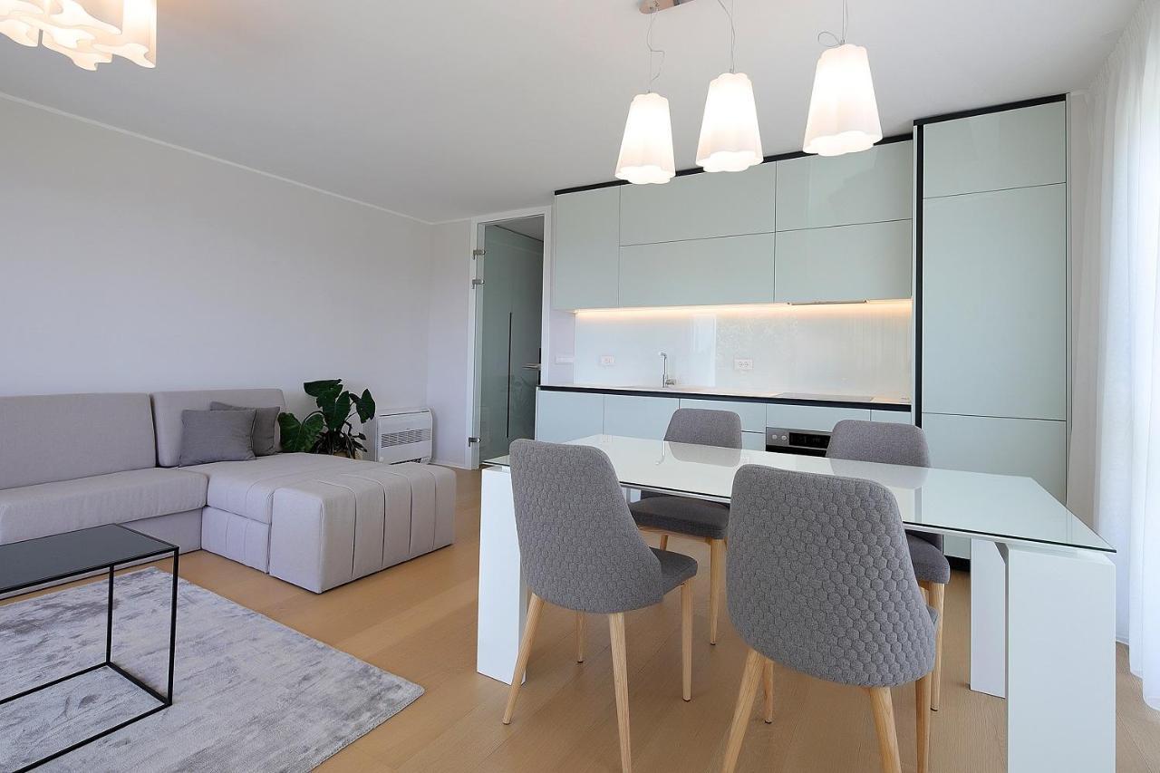 New Apartment With Swimming Pool Near The Beach อิตชิชี ภายนอก รูปภาพ